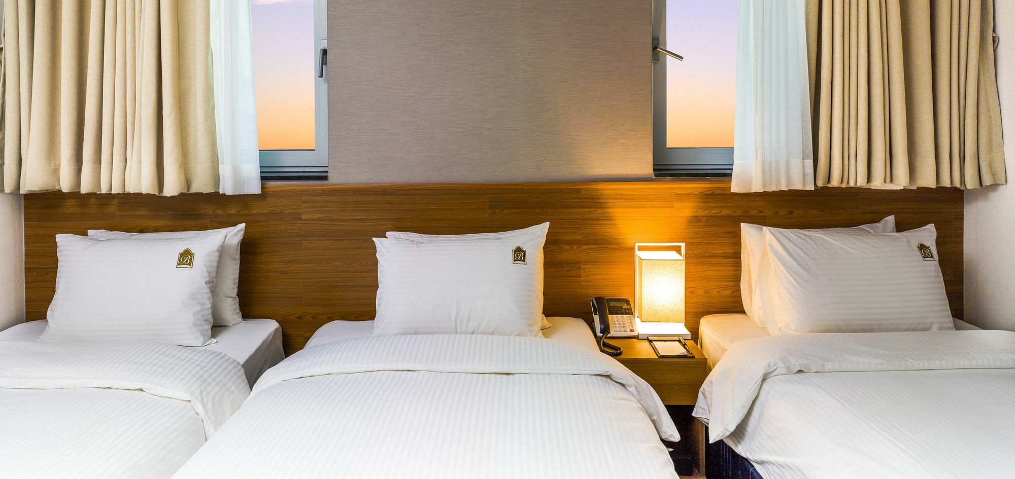 Benikea Premier Hotel Dongdaemun โซล ภายนอก รูปภาพ